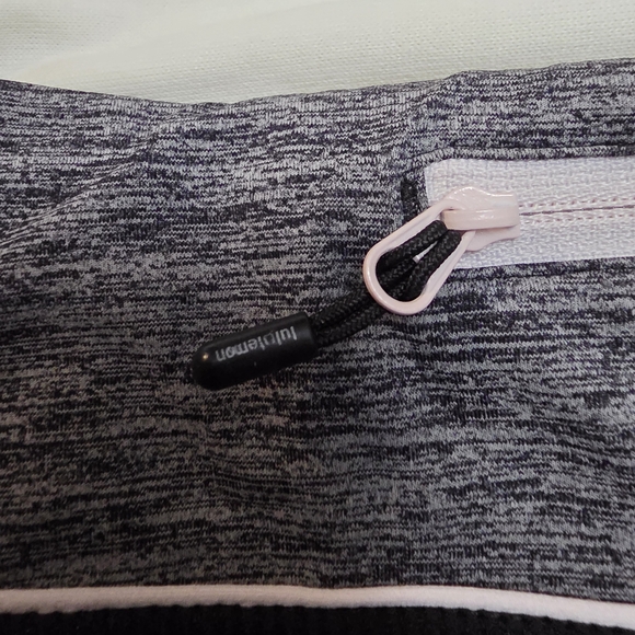 Classic Vintage Lululemon Speed Shorts - Black, Heathered Gray, Baby Pink - Picture 12 of 12